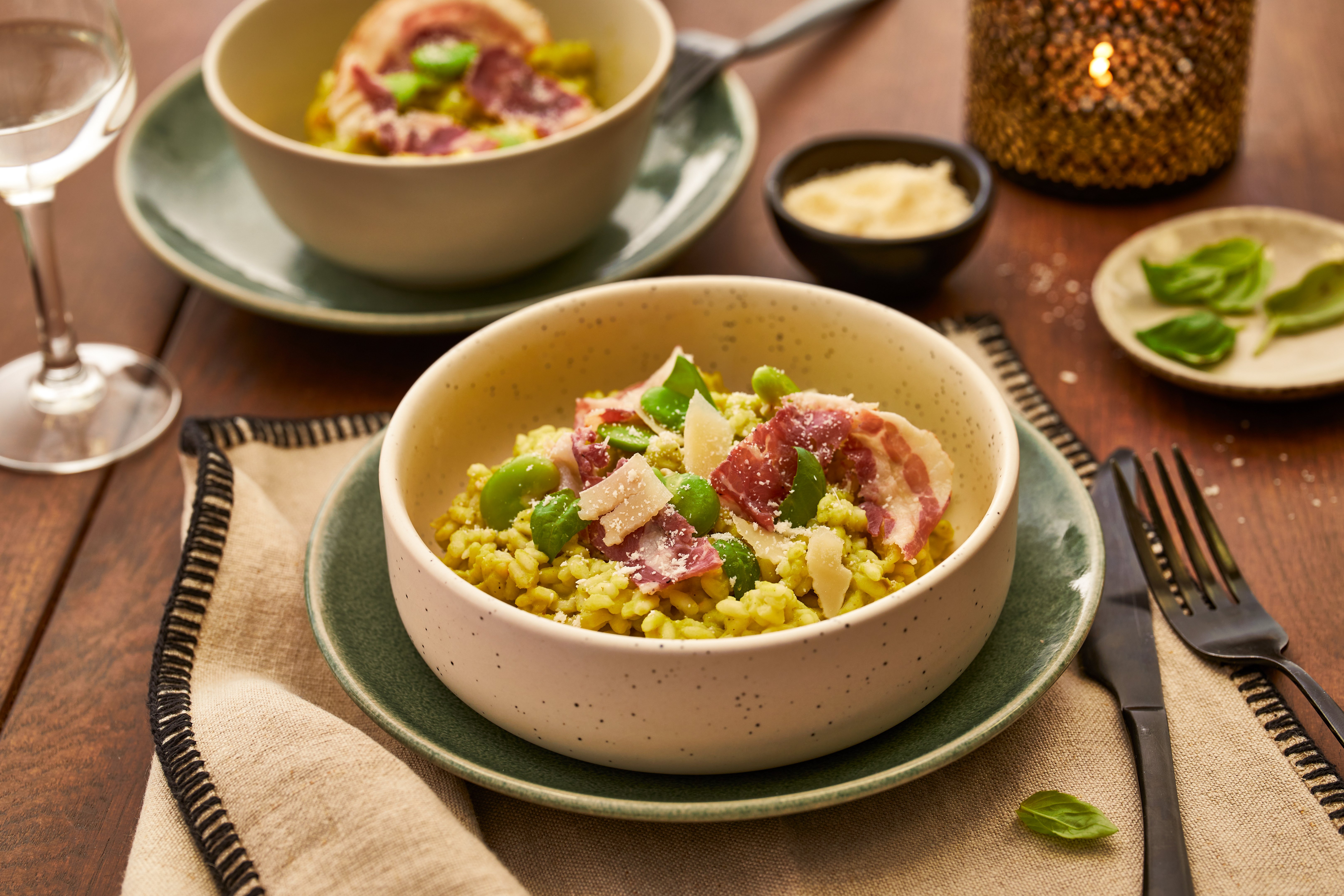Risotto au pesto de f&egrave;ves et pecorino